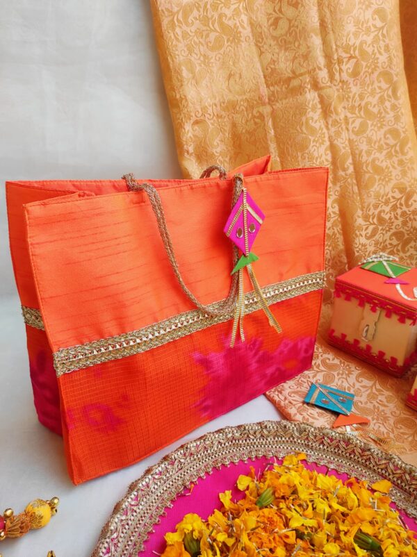 Sakranti Goodies Bag (Orange)