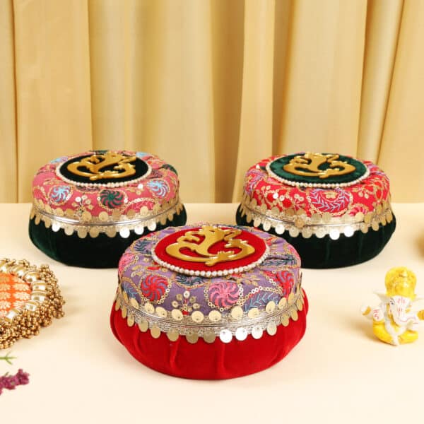 Luxury Velvet Ganesha Ladoo Boxes - Image 2