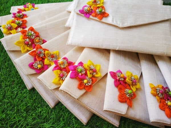 Floral Pearl Embellished Shagun Envelopes – Ivory (single pc) - Image 3