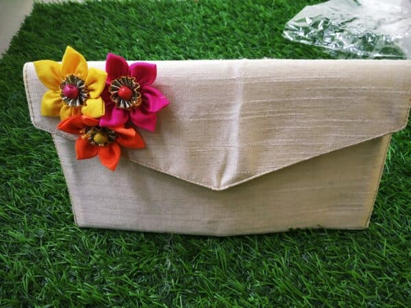 Floral Pearl Embellished Shagun Envelopes – Ivory (single pc) - Image 4